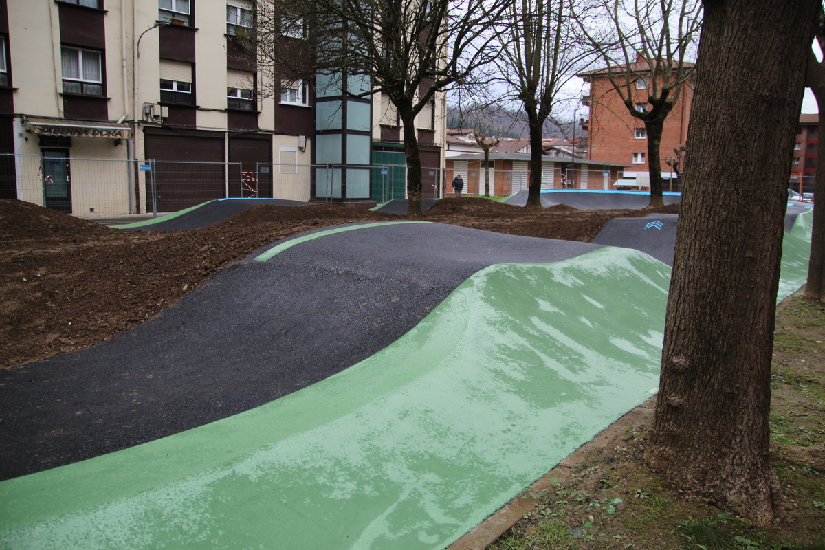 PUMPTRACK5
