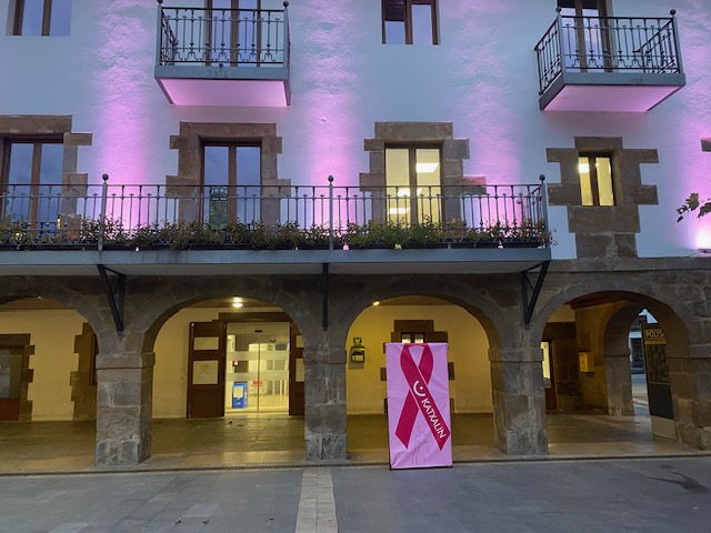 Bularreko Minbiziaren Munduko Eguna