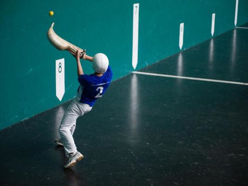 Bertso-afaria, erraldoi eta buruhandiak, suzko zezena eta Open Jai Alai, asteburu honetako San Migeletako ekitaldien artean